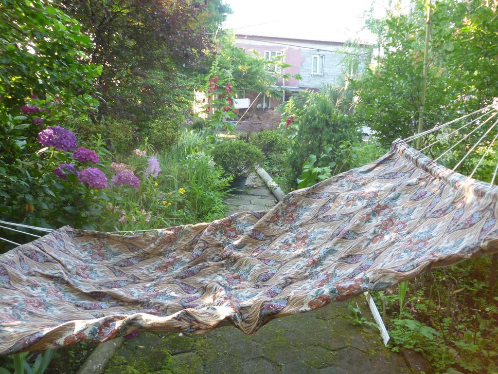Guest House Elena Makhinjauri Exteriör bild
